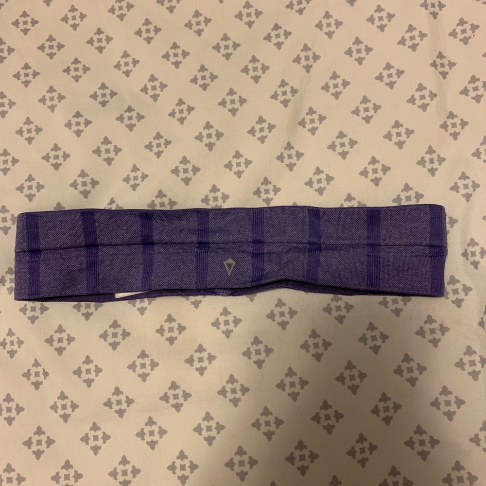 Purple patterned ivivva headband
